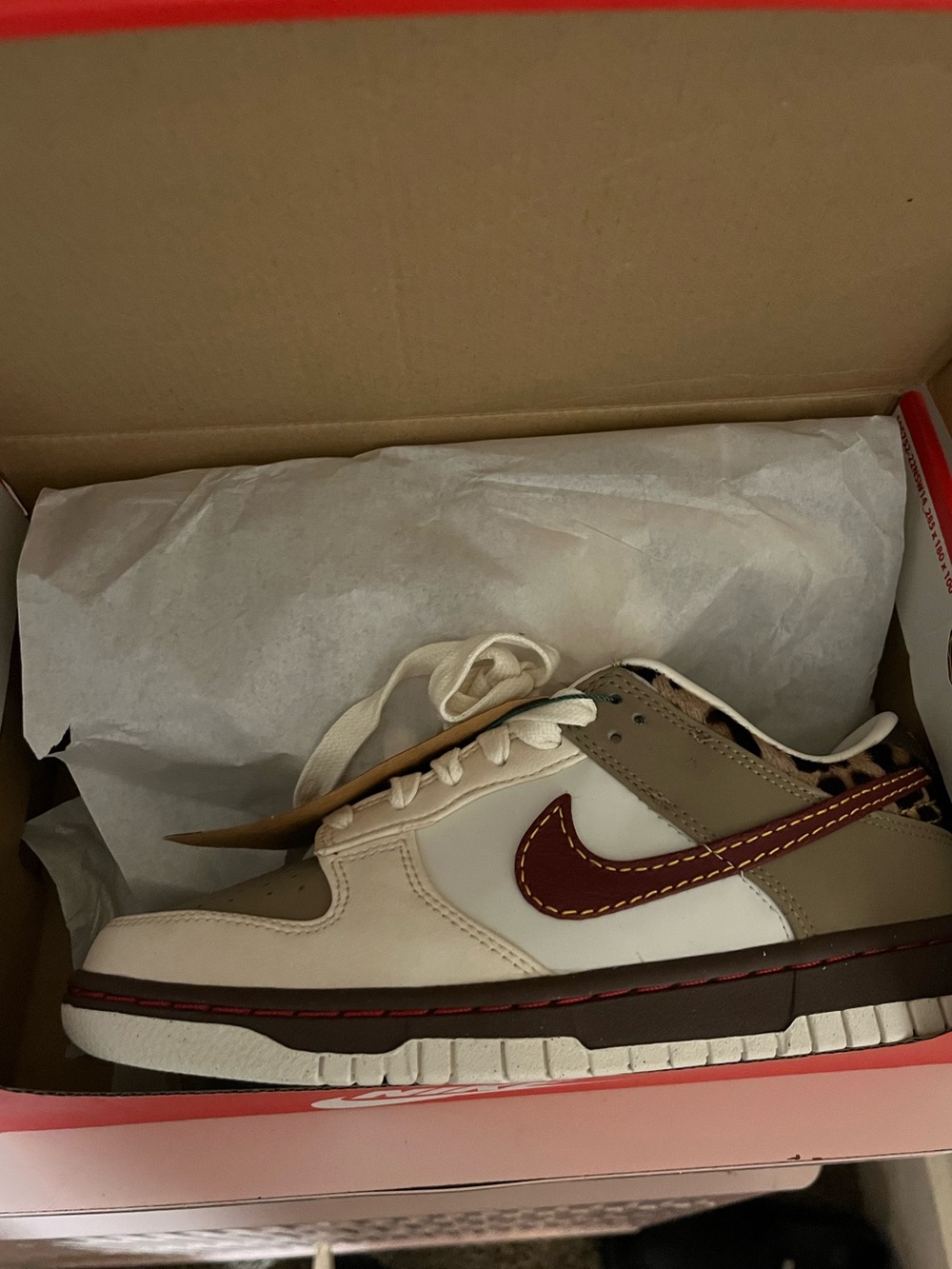 Nike Women’s Low-Top Dunks